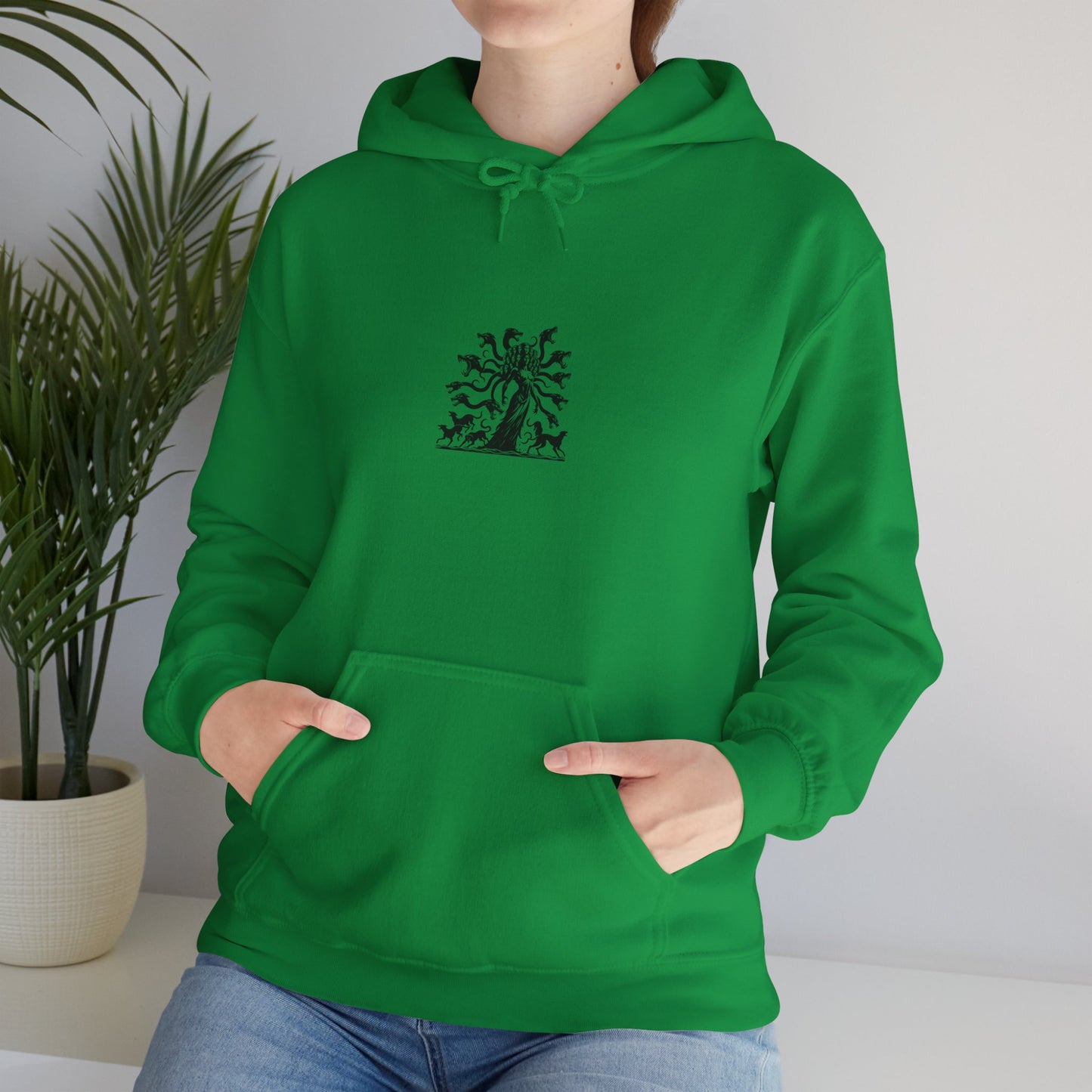 Cila Unisex Heavy Blend™ Hooded Sweatshirt